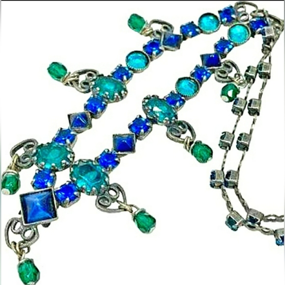 Mermaid Mary DeMarco Cat's Eye, Crystal & Rhinestone Chevron Ocean Necklace - Picture 2 of 15